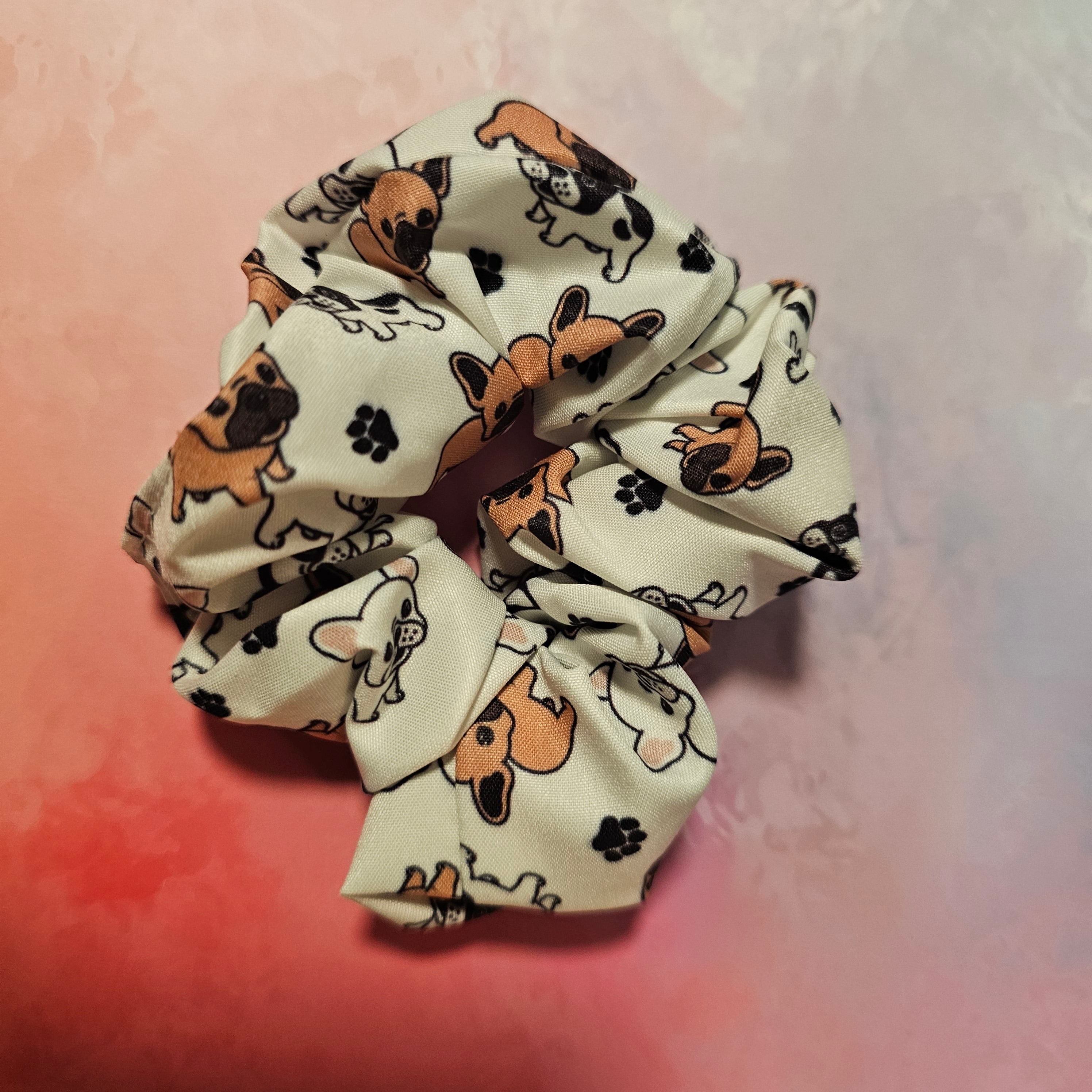 Scrunchie frenchie
