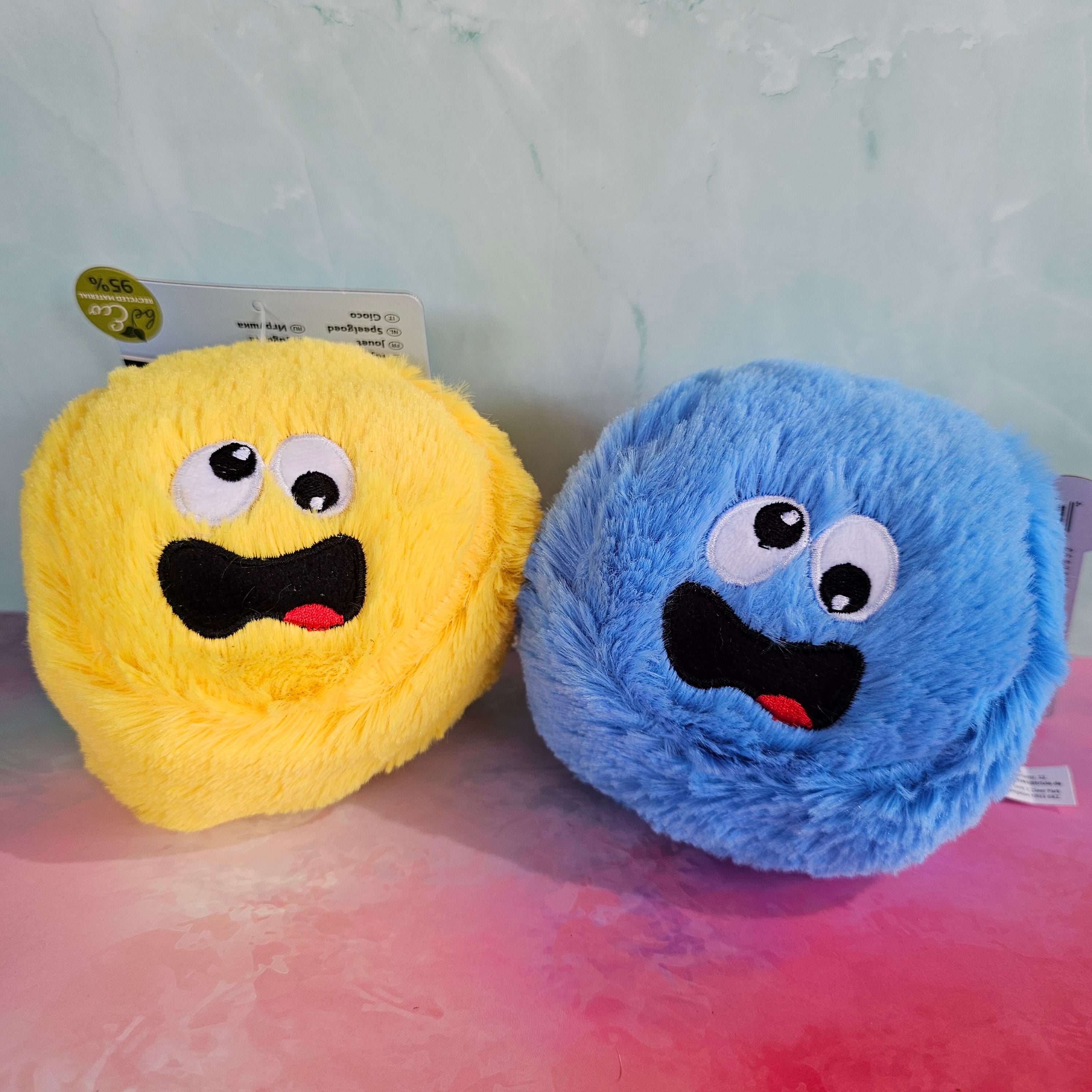 Plüsch Ball